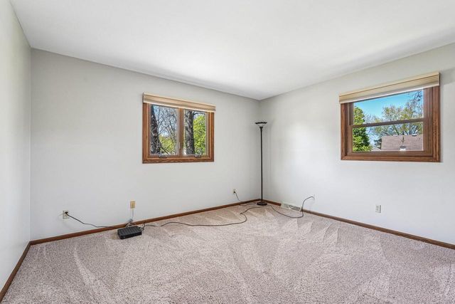 N61W29595 S Woodfield ROAD, Hartland, WI 53029