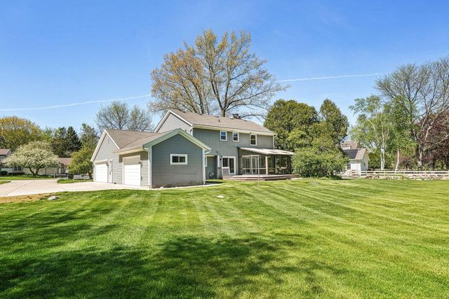 N61W29595 S Woodfield ROAD, Hartland, WI 53029