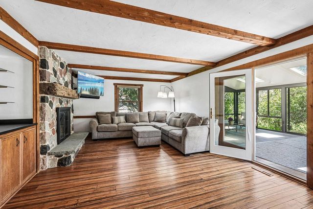 N61W29595 S Woodfield ROAD, Hartland, WI 53029