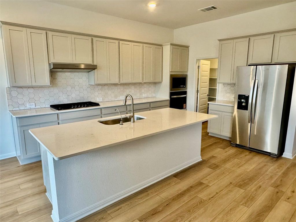 238 Cathedral Mountain DR, Dripping Springs, TX 78620