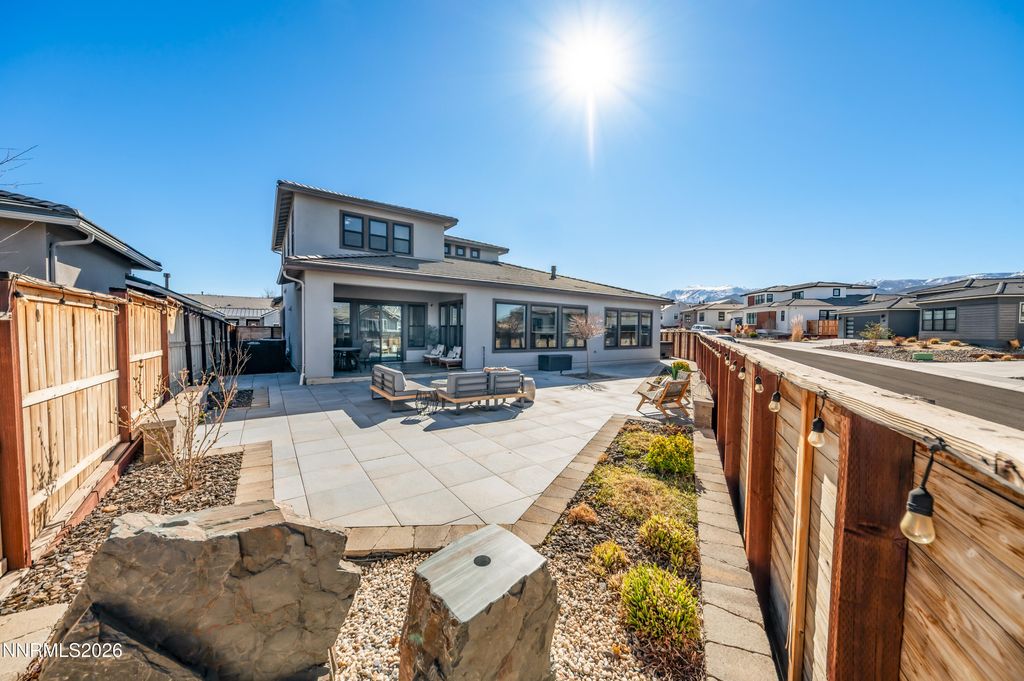 Image 28 of property listing at 971 Little Star Drive, Reno, NV 89511