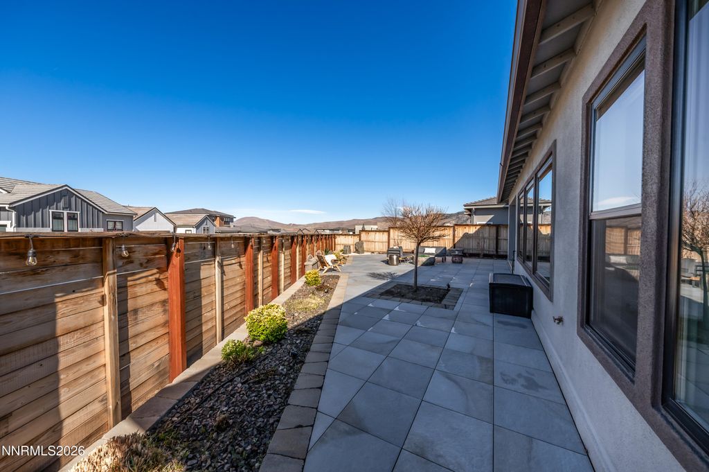 Image 29 of property listing at 971 Little Star Drive, Reno, NV 89511