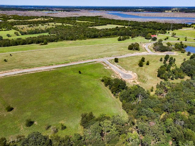 220 Diamond Point, Dodd City, TX 75438