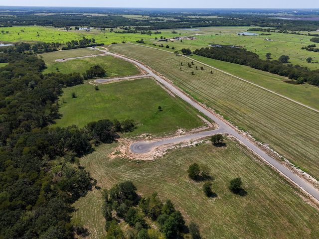 220 Diamond Point, Dodd City, TX 75438