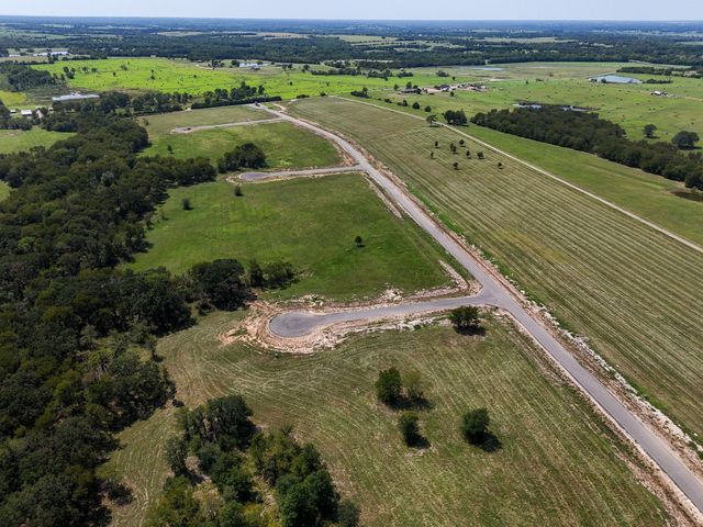 220 Diamond Point, Dodd City, TX 75438