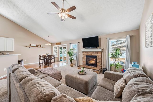 4032 Ponds Edge Street Street, Grove City, OH 43123