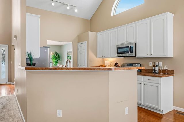 4032 Ponds Edge Street Street, Grove City, OH 43123