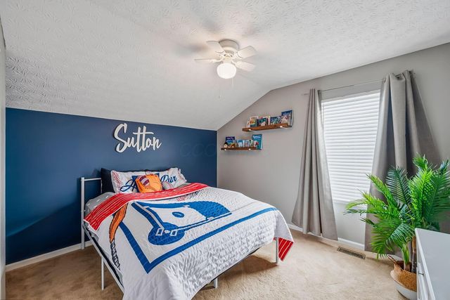 4032 Ponds Edge Street Street, Grove City, OH 43123