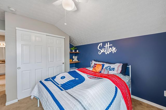 4032 Ponds Edge Street Street, Grove City, OH 43123