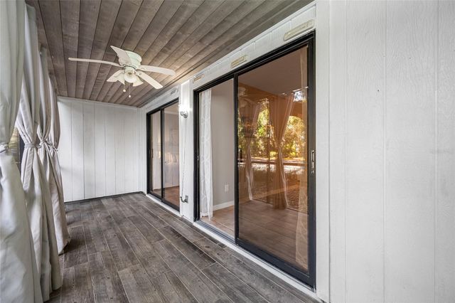 3295 FOX CHASE CIRCLE N 105, Palm Harbor, FL 34683