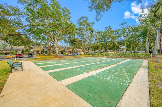 3295 FOX CHASE CIRCLE N 105, Palm Harbor, FL 34683