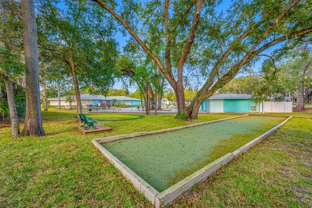 3295 FOX CHASE CIRCLE N 105, Palm Harbor, FL 34683