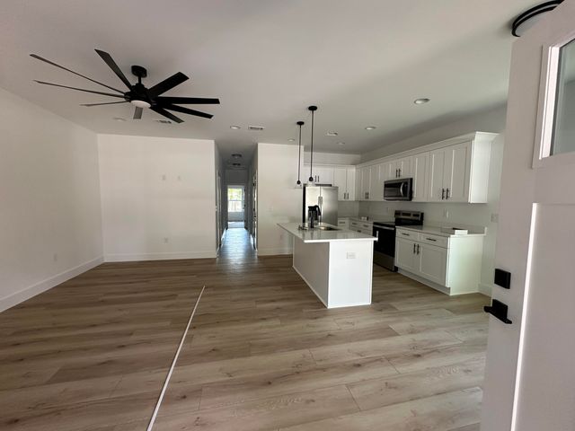 42 Eckie Drive, Freeport, FL 32439