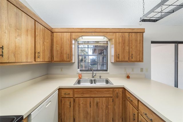 3345 NE 43RD PLACE, Ocala, FL 34479