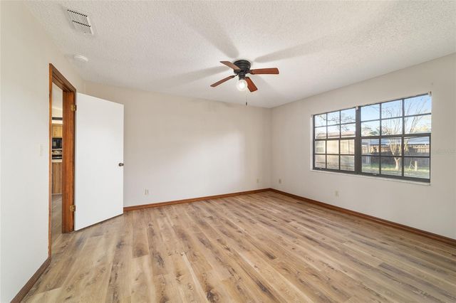 3345 NE 43RD PLACE, Ocala, FL 34479