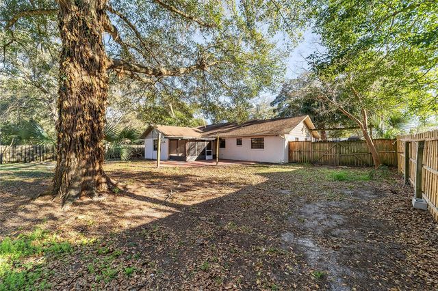 3345 NE 43RD PLACE, Ocala, FL 34479