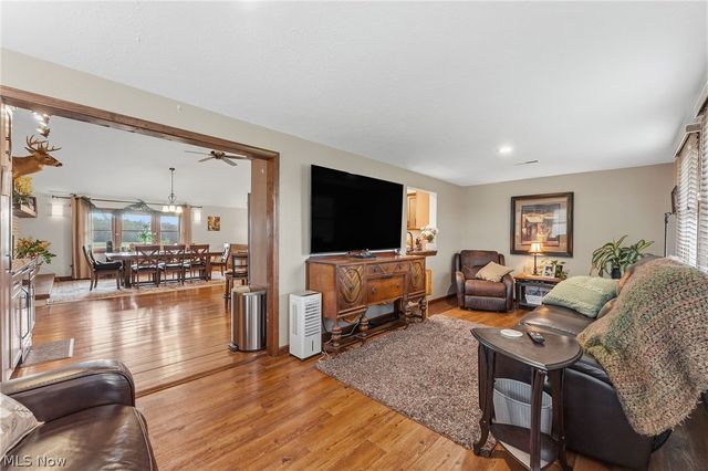 8120 Crow Road, Litchfield, OH 44253