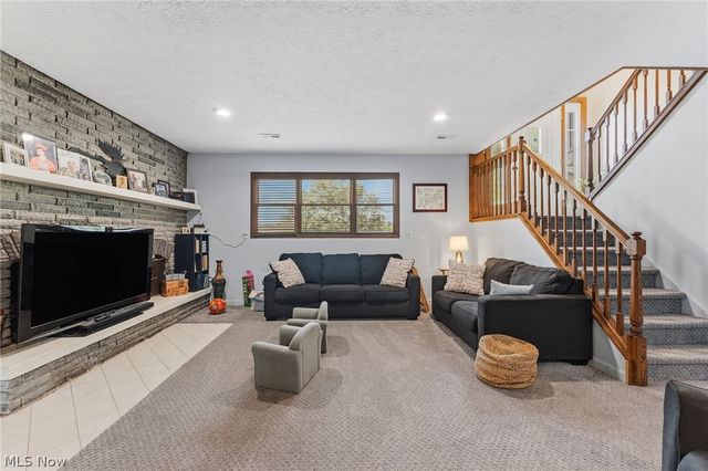 8120 Crow Road, Litchfield, OH 44253