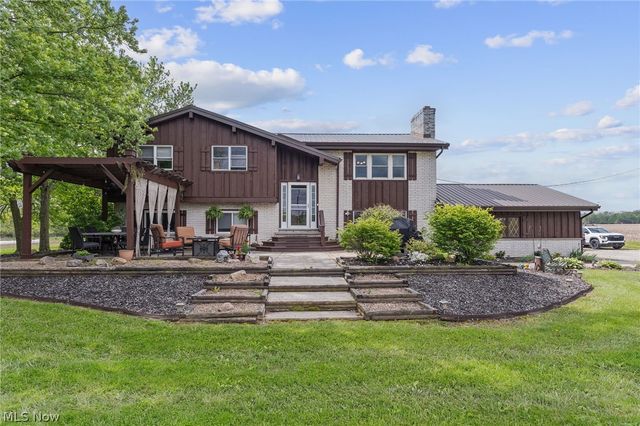 8120 Crow Road, Litchfield, OH 44253