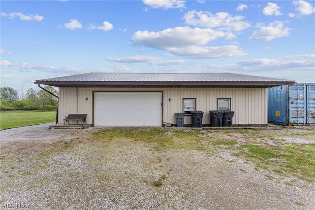 8120 Crow Road, Litchfield, OH 44253
