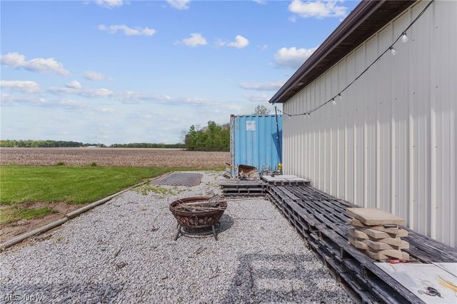 8120 Crow Road, Litchfield, OH 44253