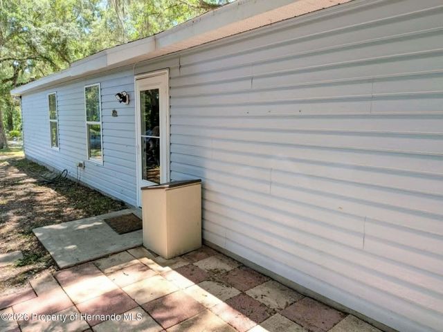 19443 Fort Dade Avenue, Brooksville, FL 34601