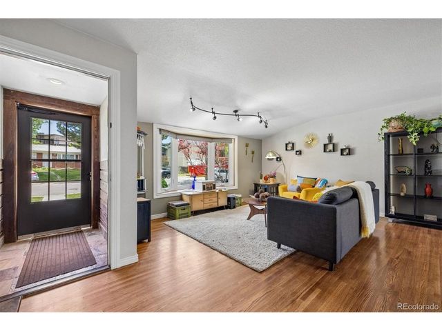 1843 S Glencoe St, Denver, CO 80222