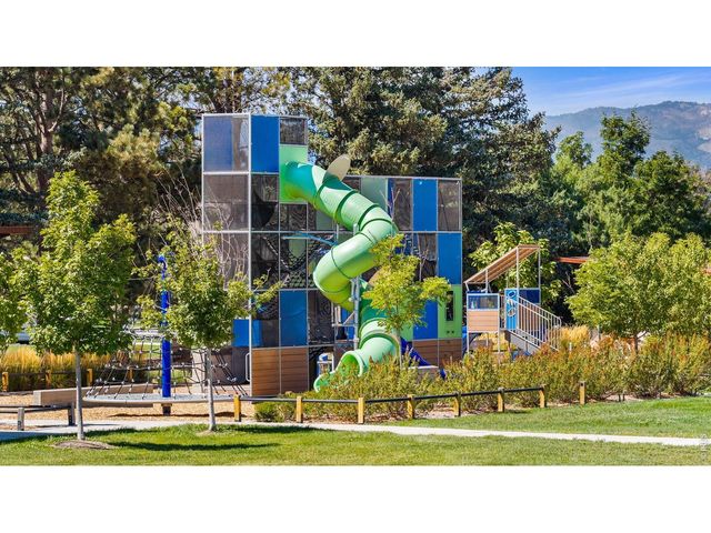 3312 Green Lake Dr 2, Fort Collins, CO 80524