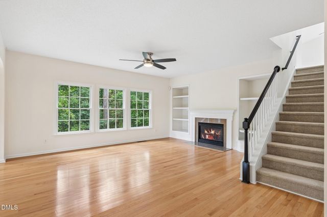 119 Holmhurst Court, Cary, NC 27519