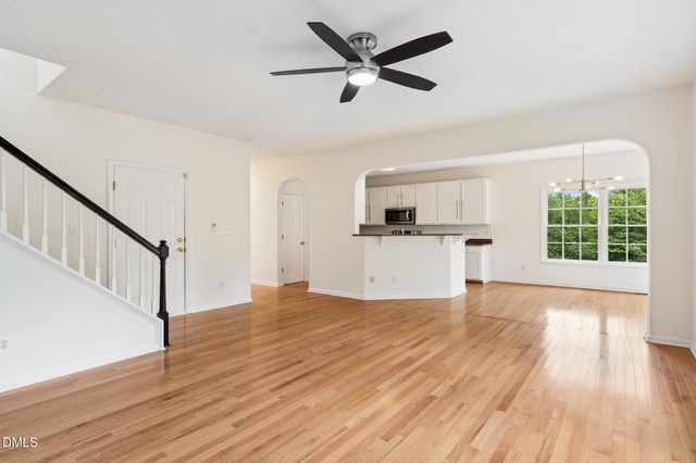 119 Holmhurst Court, Cary, NC 27519