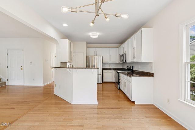 119 Holmhurst Court, Cary, NC 27519