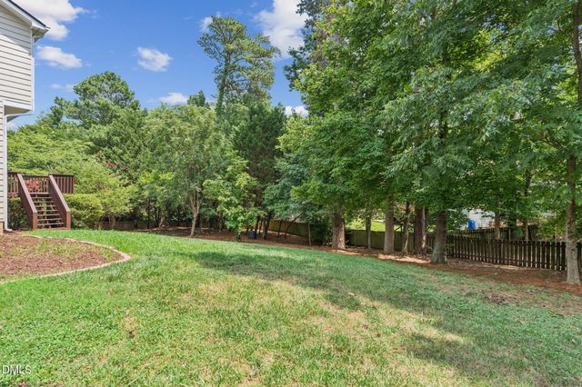 119 Holmhurst Court, Cary, NC 27519
