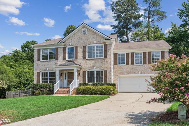 119 Holmhurst Court, Cary, NC 27519