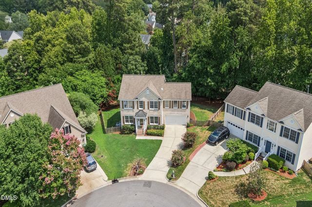 119 Holmhurst Court, Cary, NC 27519