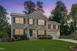 119 Holmhurst Court, Cary, NC 27519