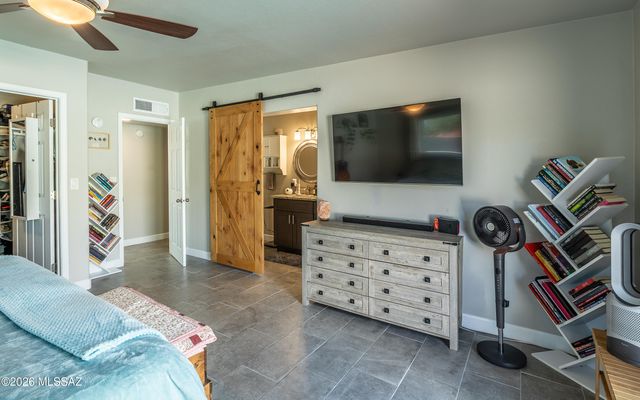 1460 W Sage Street, Tucson, AZ 85704