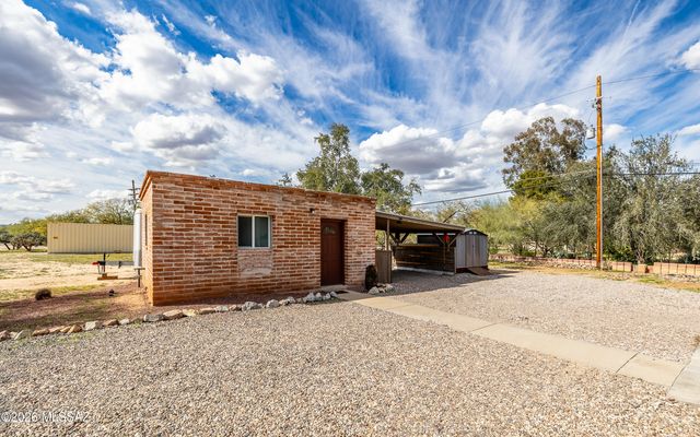 1460 W Sage Street, Tucson, AZ 85704