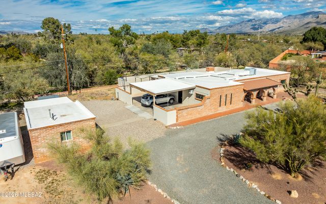 1460 W Sage Street, Tucson, AZ 85704