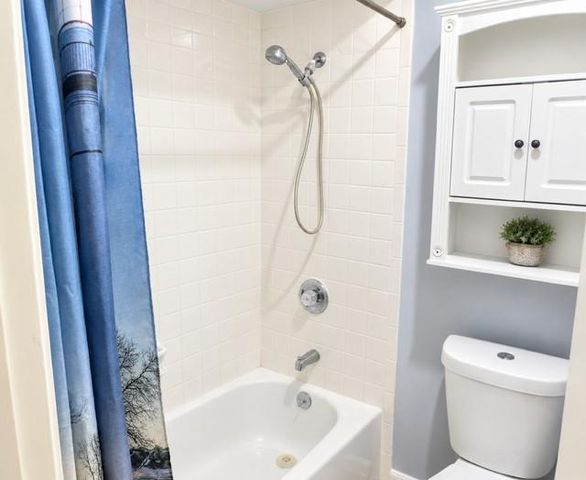15575 Marina Drive 315C, Conroe, TX 77356
