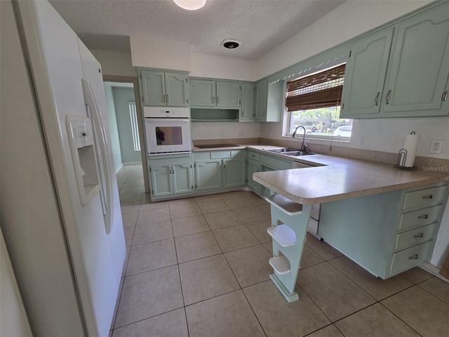 2077 DRUID ROAD E, Clearwater, FL 33764