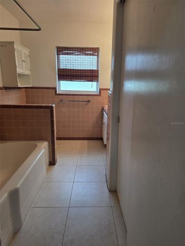 2077 DRUID ROAD E, Clearwater, FL 33764