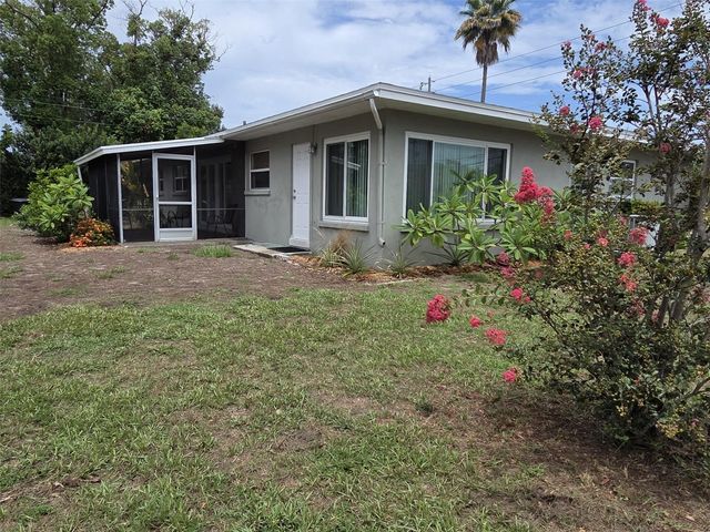 2077 DRUID ROAD E, Clearwater, FL 33764