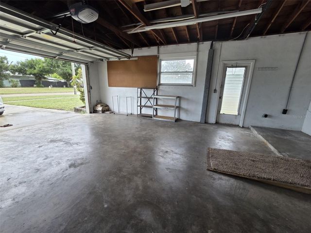 2077 DRUID ROAD E, Clearwater, FL 33764