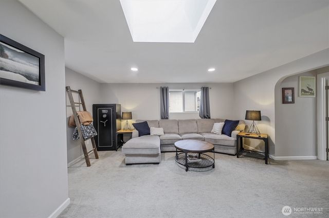 14219 SE 259th Place, Kent, WA 98042