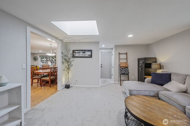 14219 SE 259th Place, Kent, WA 98042