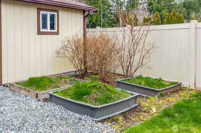 14219 SE 259th Place, Kent, WA 98042