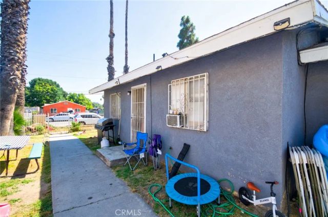 188 E 11th Street, San Bernardino, CA 92410