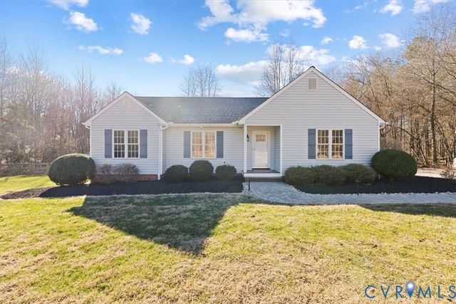 4255 Pierce Rd, Powhatan, VA 23139