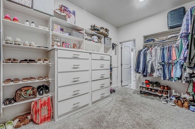 15611 Scenic Point Dr, North Little Rock, AR 72113