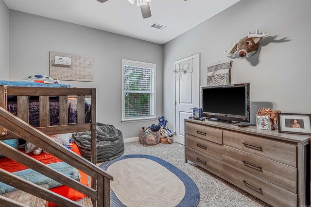 15611 Scenic Point Dr, North Little Rock, AR 72113